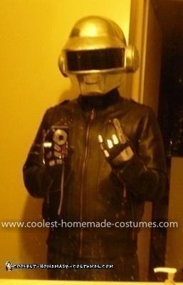 Coolest Daft Punk Thomas Costume 3