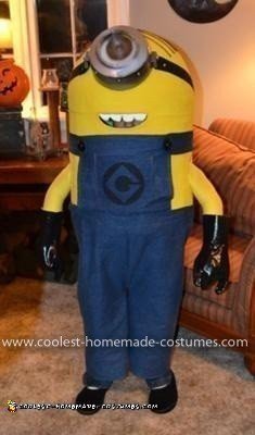 Homemade Despicable Me Minion Costume