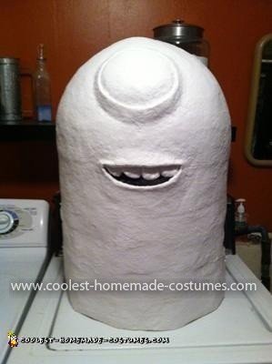 Homemade Despicable Me Minion Costume
