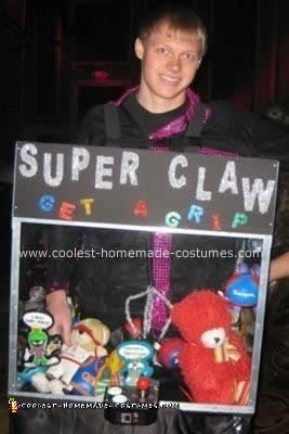 Homemade DIY Claw Machine Halloween Costume