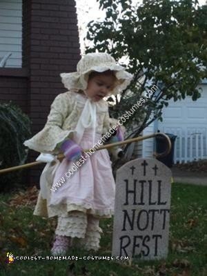 Homemade DIY Little Bo Peep Halloween Costume