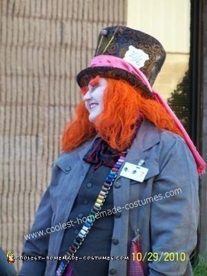 DIY Mad Hatter Halloween Costume