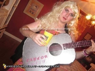 Homemade DIY Taylor Swift Costume