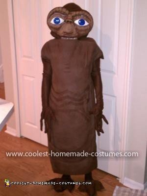 Homemade E.T. and Elliot Couple Costume