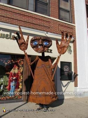 Coolest E.T. Costume 7