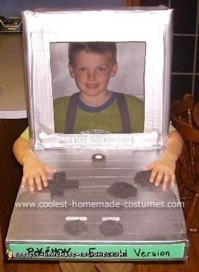 A Live Gameboy Costume