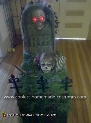 Coolest Graveyard Costume