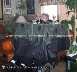 Haunter House Table Costume