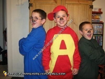 Homemade Alvin and the Chipmunks Group Costume Idea