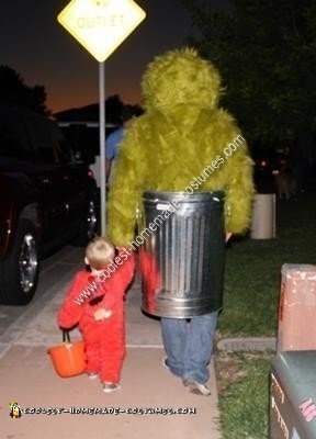 Homemade Homemade Big Bird and Oscar the Grouch Couple Halloween Costume Ideas