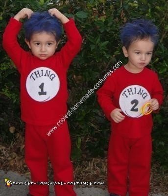 Homemade Cat in the Hat Family Costume Idea