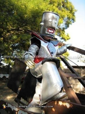 Coolest Homemade Child Robot Costume