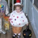 Homemade Cupcake Toddler Costume Idea