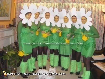 Homemade Daisy Chain Group Halloween Costume