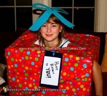 Homemade Gift Box Costume