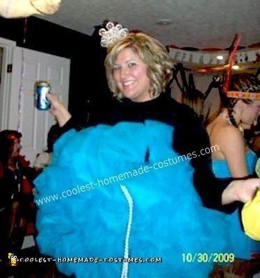 Homemade Loofah Halloween Costume