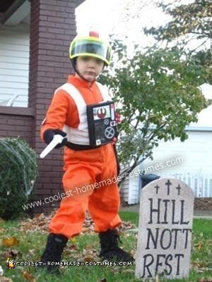 Homemade Luke Skywalker X-WIng Pilot Costume