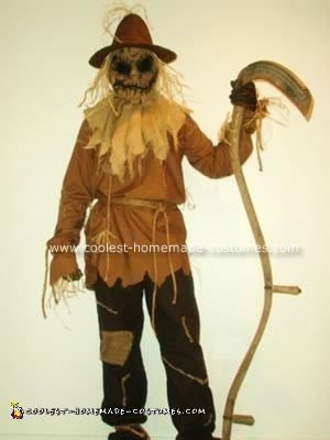 Scary Scarecrow Halloween Costume