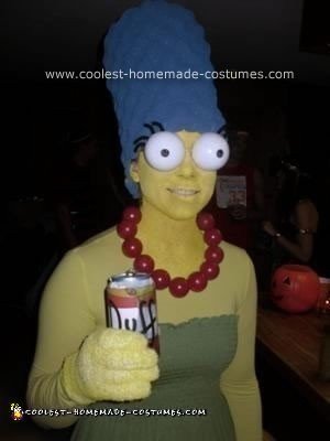 Homemade Simpsons Couple Halloween Costume Idea