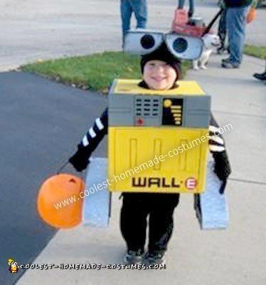 Homemade Wall-E Halloween Costume