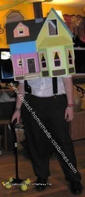 Homemade House and Carl Fredricksen From Pixar's UP DIY Costume