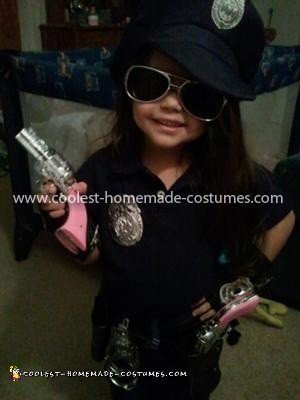 coolest-little-police-officer-costume-4-21591493.jpg