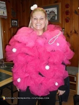 coolest-loofa-costume-21508660.jpg