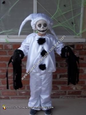 Coolest Luna Ghost from Scooby Doo DIY Halloween Costume Idea