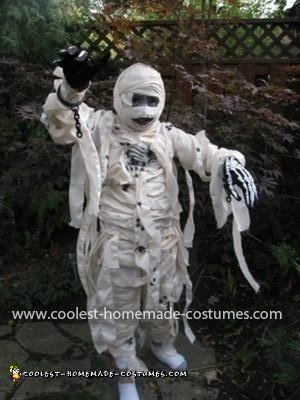 Homemade Mummy Halloween Costume