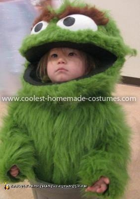 Coolest Oscar the Grouch Child Costume 8