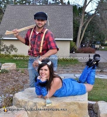 Coolest Paul Bunyan and Babe the Blue Ox Couple Costume  5