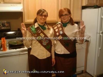 Coolest "Pot Brownie" Couple Costume