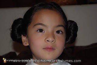 coolest-princess-leia-costume-4-21587041.jpg