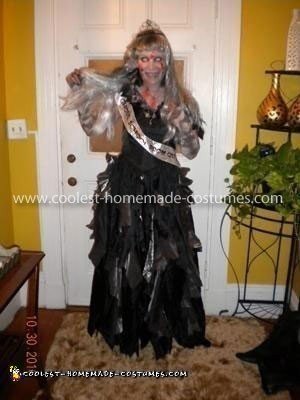 Coolest Scary Zombie Costume