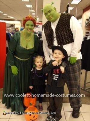 Coolest Shrek and Princess Fiona Costume 25