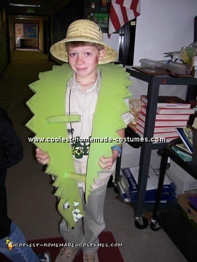 Coolest Homemade Crocodile Hunter Costume and Photos