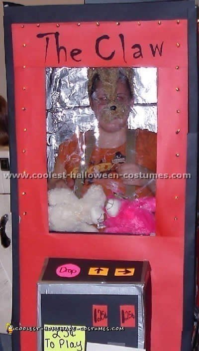 Coolest Homemade Claw Machine Costume Ideas and Photos