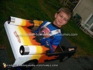 Make Your Own Car Costume