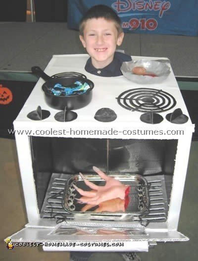 Coolest Homemade Toaster and Oven Costume Ideas