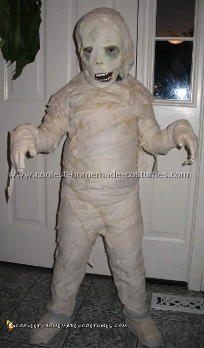 40+ Creepiest Homemade Mummy Costumes