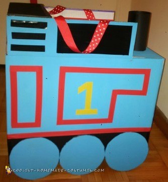 thomas the tank engine costume