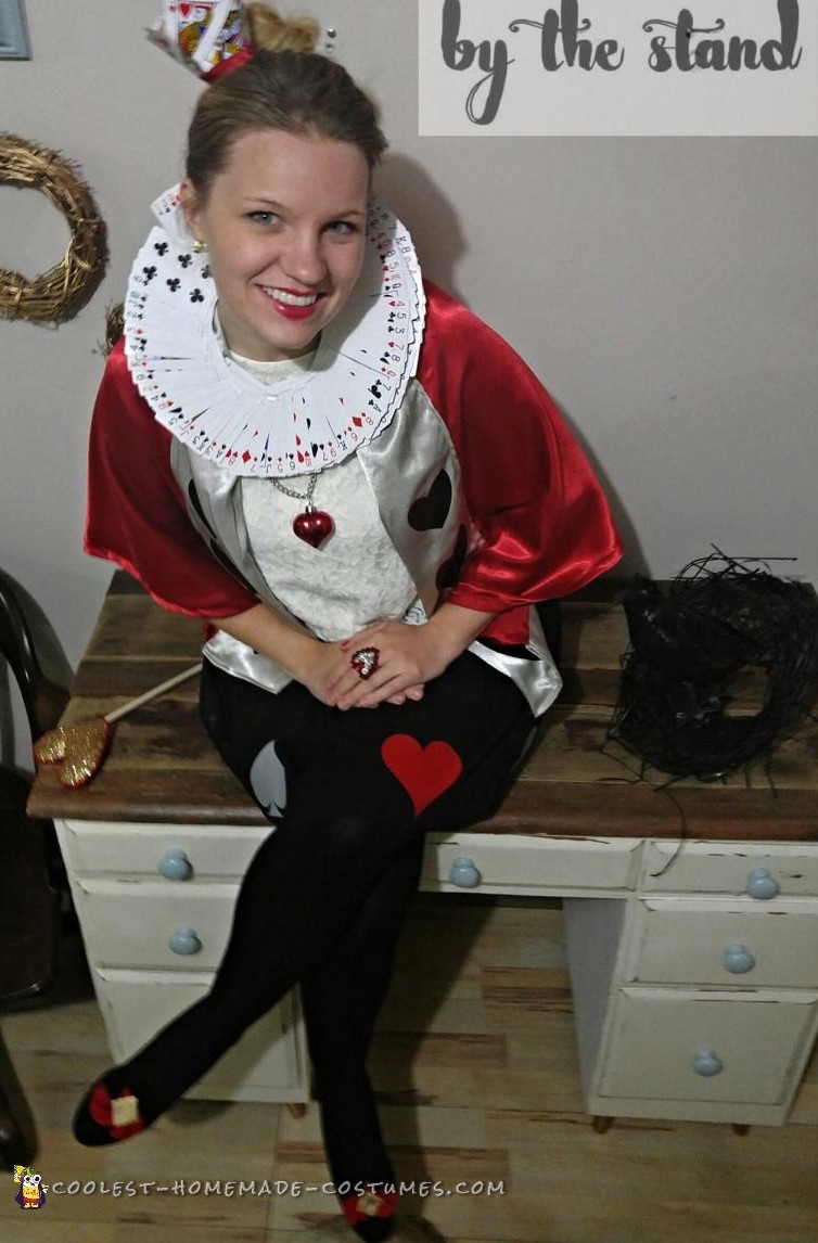 Super Inexpensive Queen Of Hearts Adult Costume