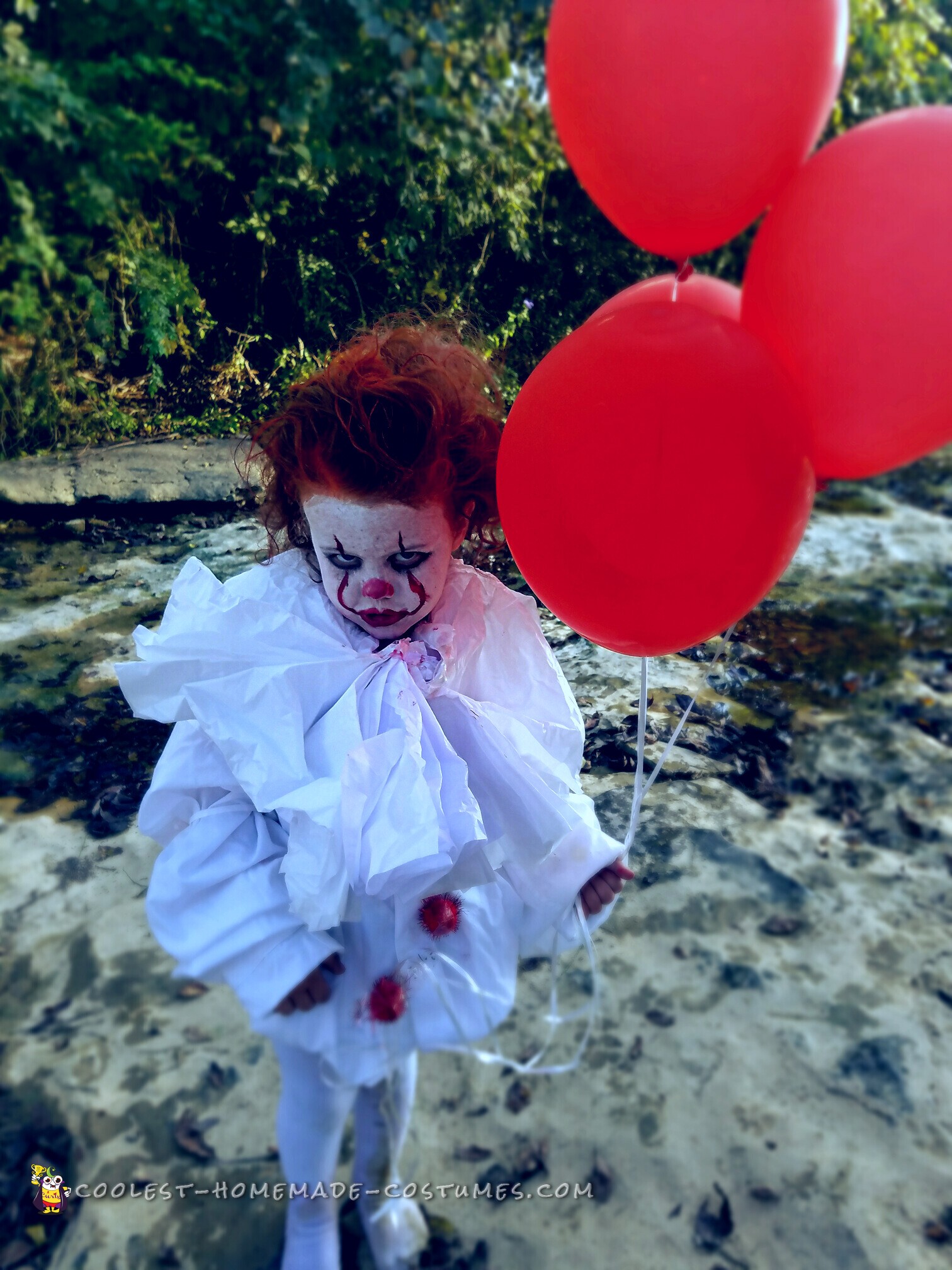 The cutest pennywise costume you will ever see