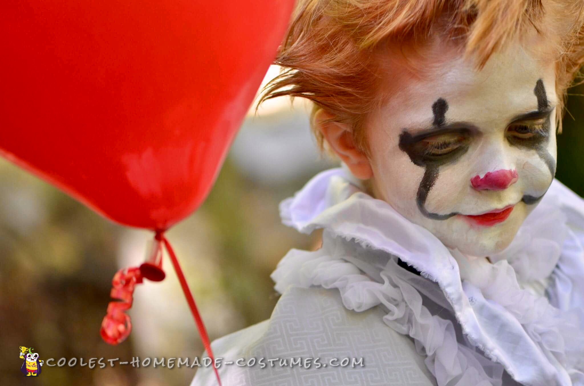 "It" toddler costume