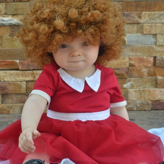 Quick and Easy Little Orphan Annie Costume for a Baby