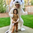 Cool Homemade Dad and Daughter Costume - Atreyu and Falkor from Nevereding Story