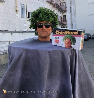 Cool Chia Head and Chia Pet Costume for a Couple