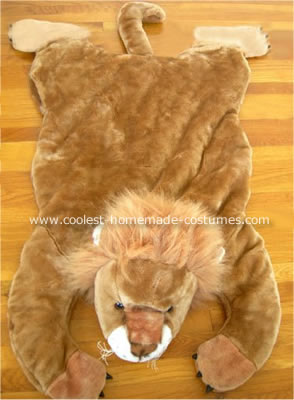 Lion Hunter Costume