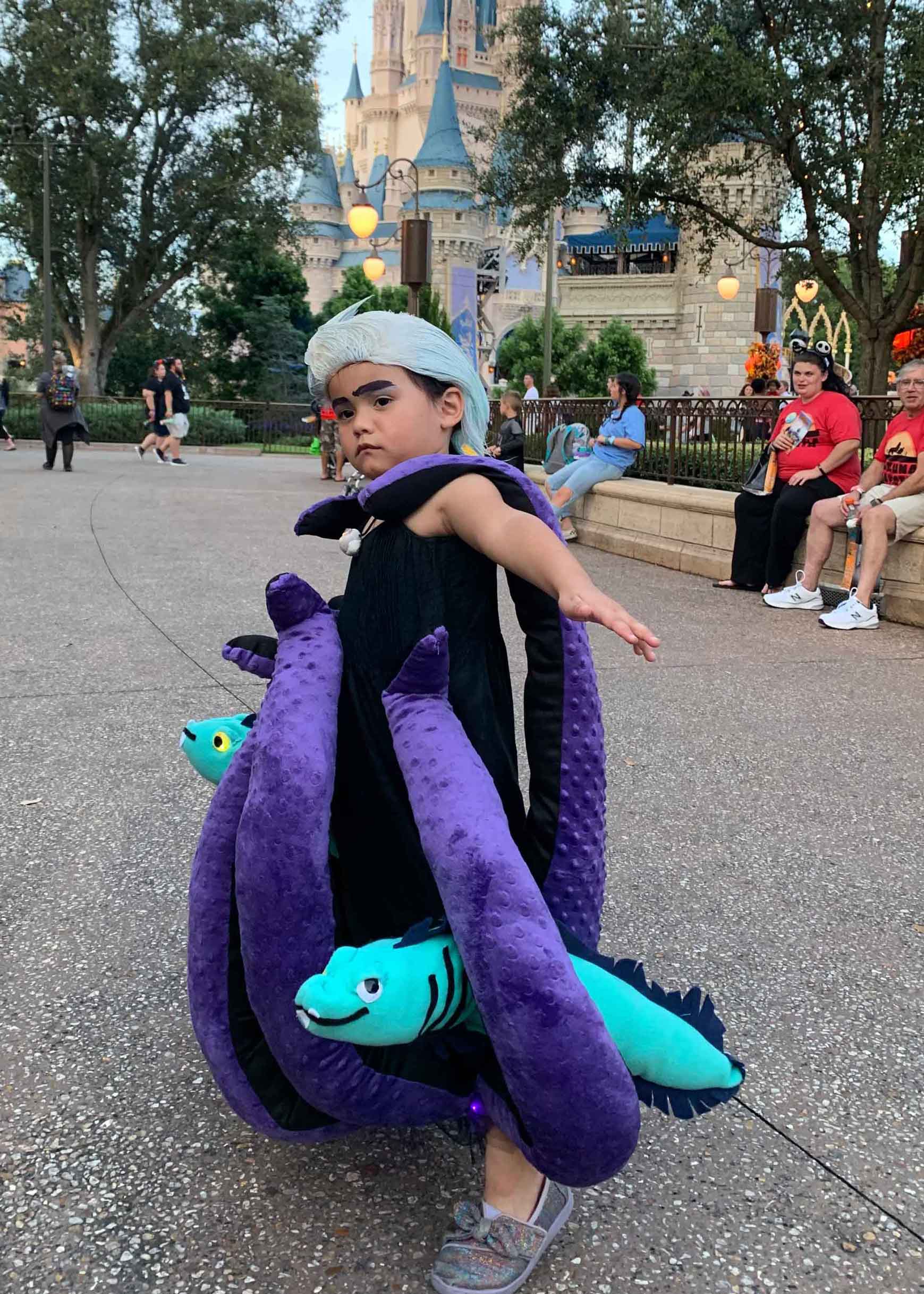 Cool DIY Ursula Sea Witch Costume for a Girl